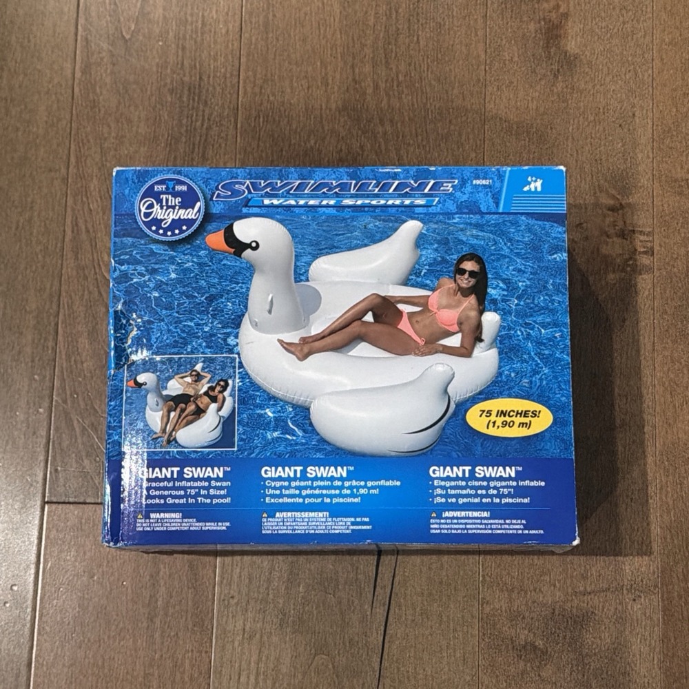 Swimline 75-Inch Giant Swan Inflatable Swimming Pool Float - New in Box
